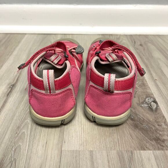 Keen Sandals Girls 3 Seacamp II CNX Very Berry/Dawn Pink Hybrid - Picture 4 of 7